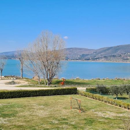 Appartamento Lago Trasimeno - Torricella Pg ภายนอก รูปภาพ