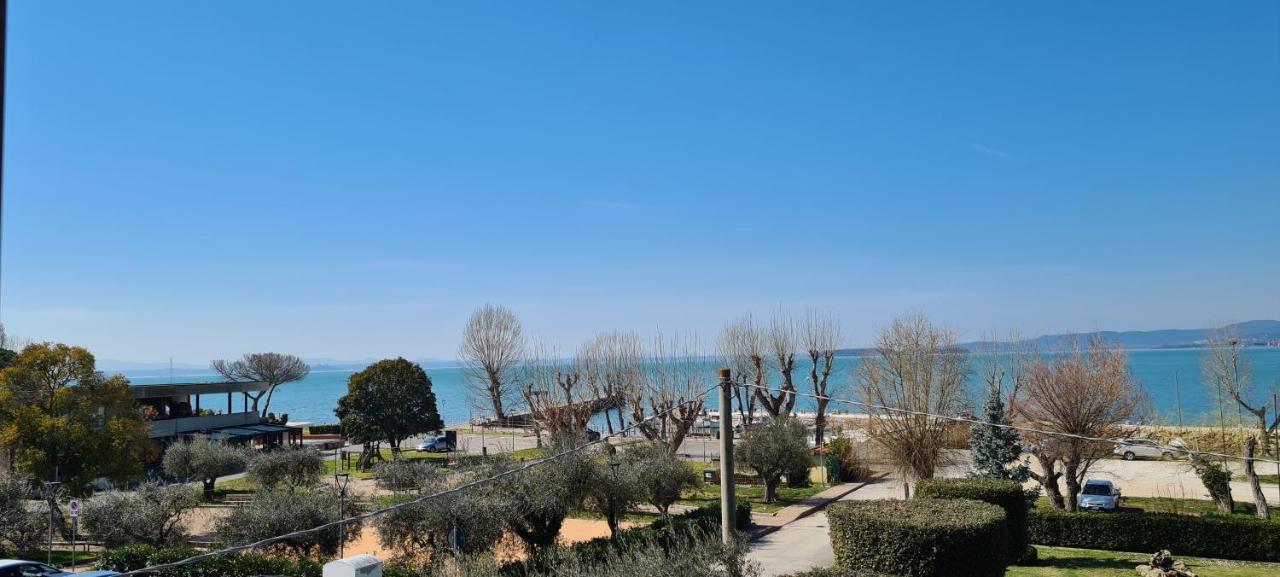Appartamento Lago Trasimeno - Torricella Pg ภายนอก รูปภาพ