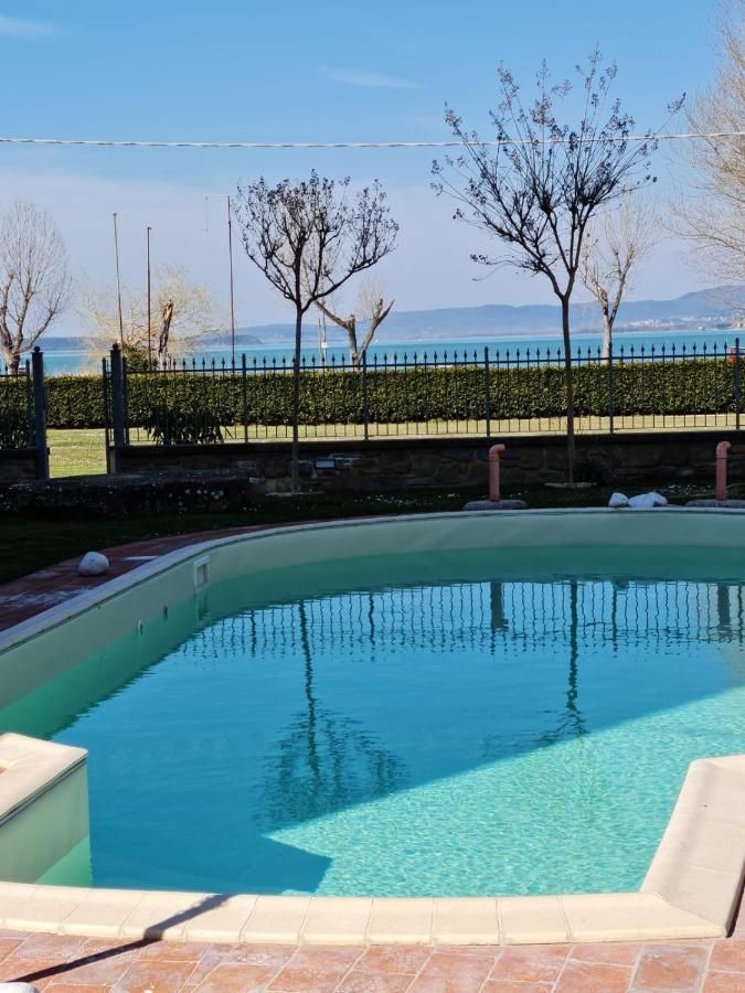 Appartamento Lago Trasimeno - Torricella Pg ภายนอก รูปภาพ